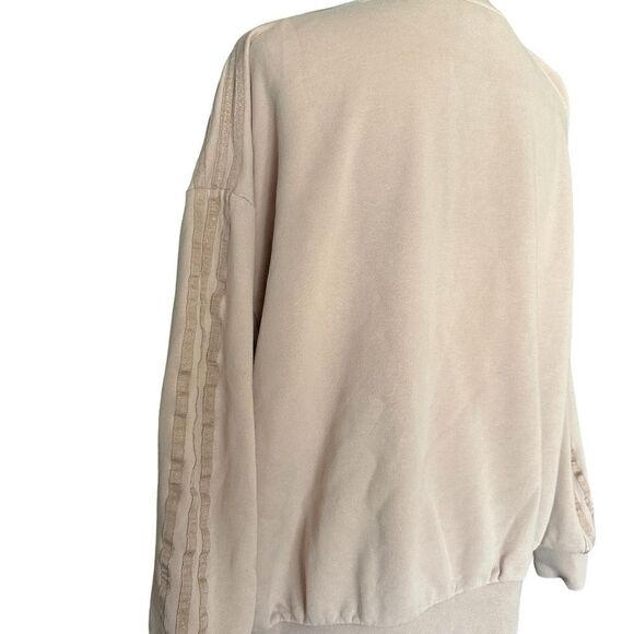 Adidas’s Beige Nude Baggy Crew Neck Athletic Oversized Sweater - Picture 3 of 6